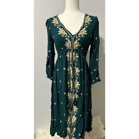 In Loom Hazel Embroidered Bohemian all over speckled floral M - Picture 2 of 12